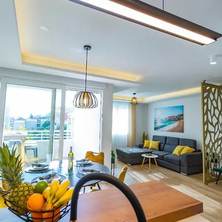 Apartman Znjan Holidays